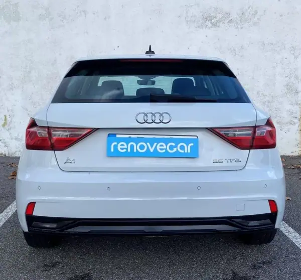 Audi A1 Sportback 2022 - 16900 EUR, 89983 km - AUTO.MOTO.pt - 89983km - foto 4 de 14