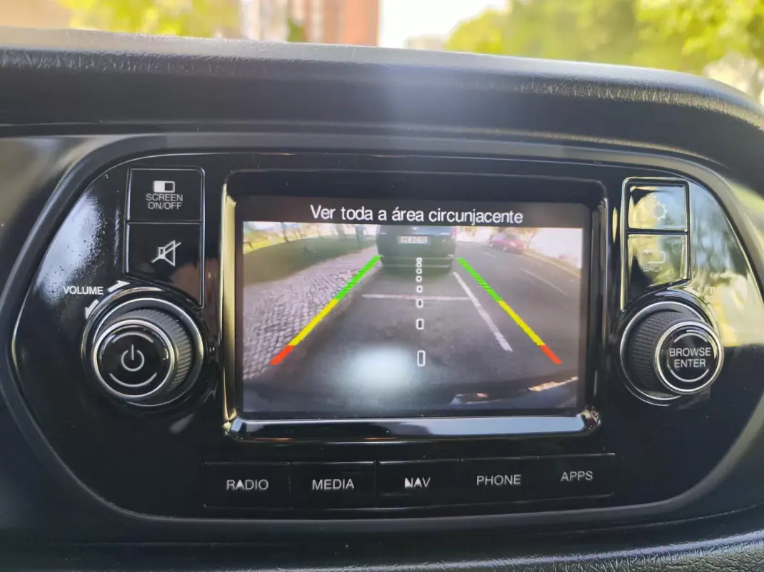 Fiat Tipo 2016 - 8480 EUR, 177150 km - AUTO.MOTO.pt - 177150km - foto 35 de 39