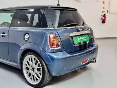 MINI 3 Portas 2010 - 7950 EUR, 181000 km - 181000km - foto 10 de 41