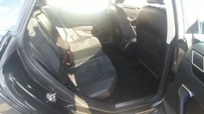 Volkswagen Arteon 2019 - 26650 EUR, 90000 km - AUTO.MOTO.pt - 90000km - foto 12 de 38