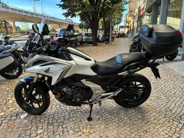 Honda NC750X 2021