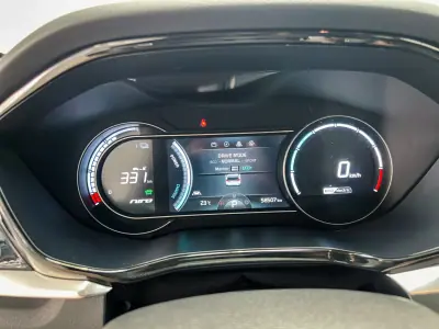Kia e-Niro 2021 - 21900 EUR, 58000 km - AUTO.MOTO.pt - 58000km - foto 14 de 21