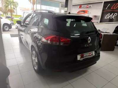 Renault Clio Sport Tourer 2015 - 9980 EUR, 64000 km - AUTO.MOTO.pt - 64000km - foto 7 de 20