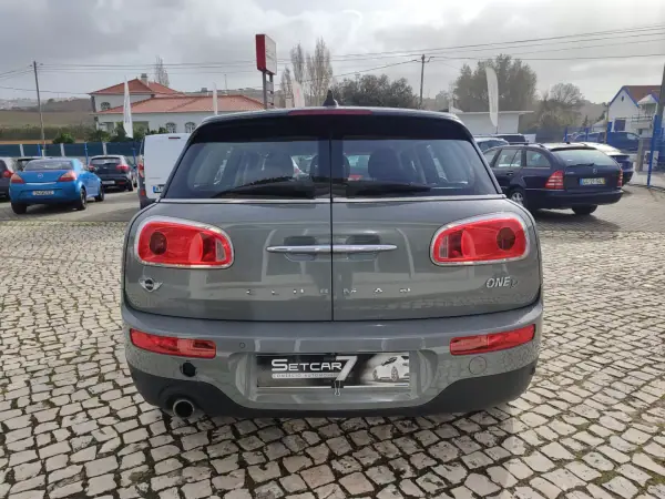 MINI Clubman 2017 - 14790 EUR, 212000 km - AUTO.MOTO.pt - 212000km - foto 6 de 21