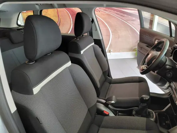 Citroën C3 Aircross 2019 - 12900 EUR, 68000 km - AUTO.MOTO.pt - 68000km - foto 21 de 21
