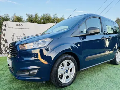 Ford Tourneo Courier 2017 - 9990 EUR, 168856 km - AUTO.MOTO.pt - 168856km - foto 14 de 47