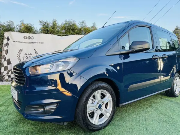 Ford Tourneo Courier 2017 - 9990 EUR, 168856 km - AUTO.MOTO.pt - 168856km - foto 14 de 47