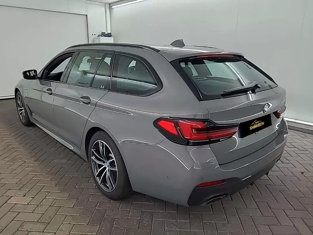 BMW 530e 2022 - 36780 EUR, 96726 km - 96726km - foto 4 de 17