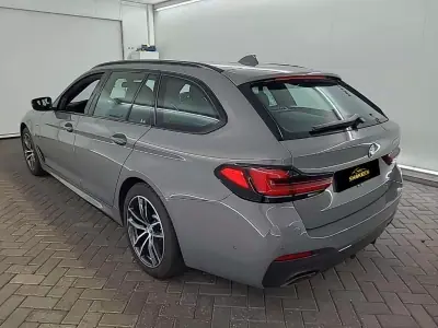 BMW 530e 2022 - 36780 EUR, 96726 km - 96726km - foto 4 de 17