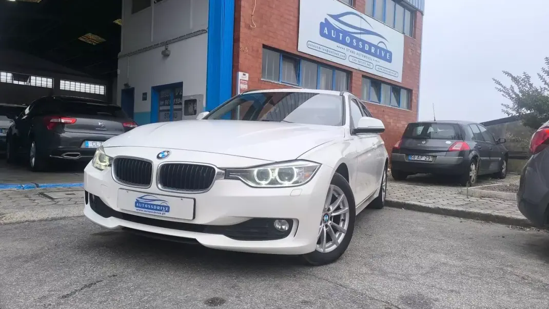 BMW 318 2014 - 12700 EUR, 219000 km - 219000km - foto 19 de 21