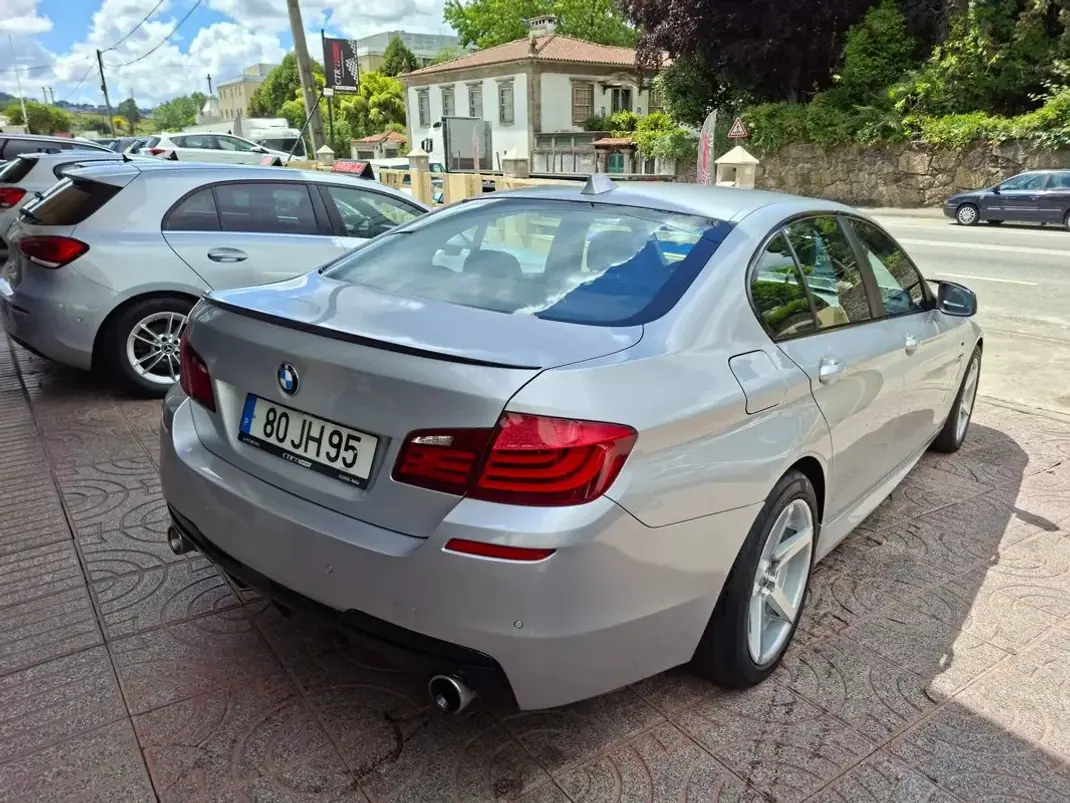 BMW 530e 2010 - 13500 EUR, 335567 km - AUTO.MOTO.pt - 335567km - foto 8 de 27