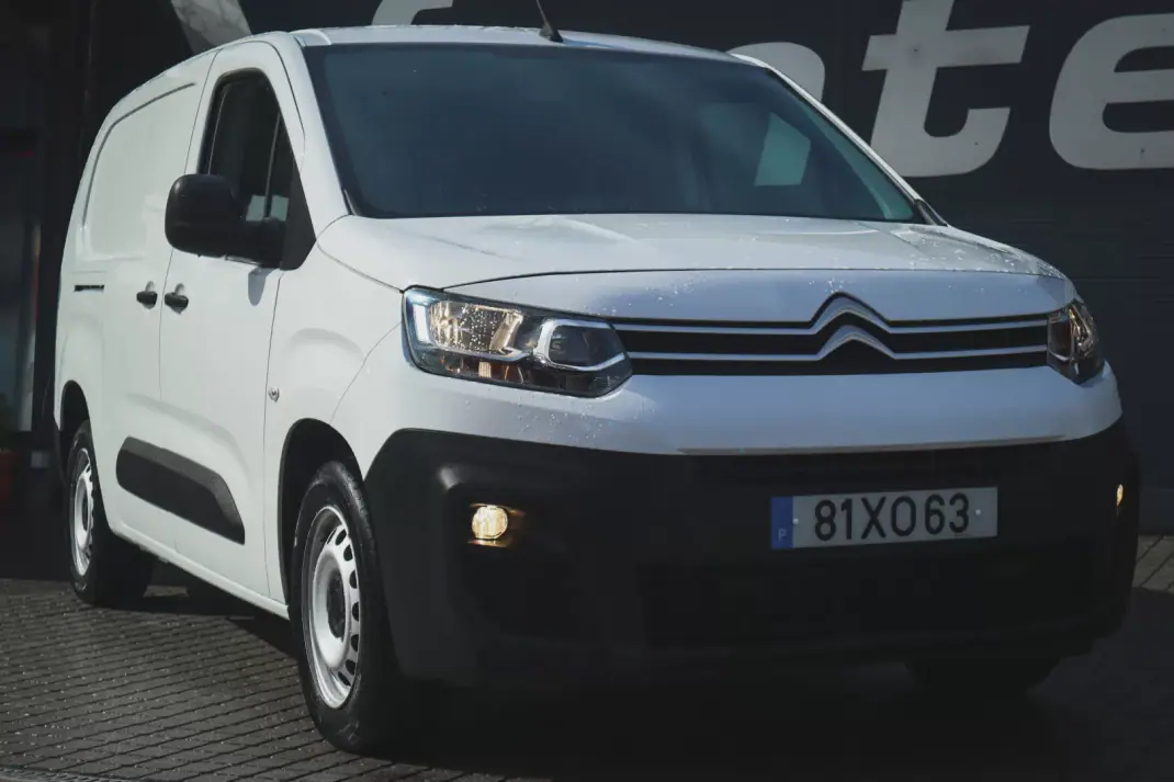 Citroën BlueHDi XL 1.6 S&S 2019 - 18880 EUR, 127140 km - AUTO.MOTO.pt - 127140km - foto 3 de 10