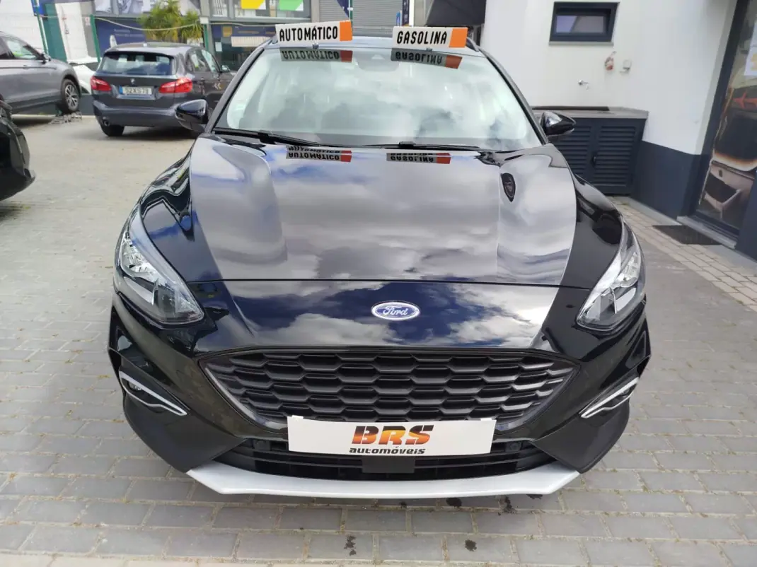 Ford Focus SW 2021 - 17950 EUR, 80831 km - AUTO.MOTO.pt - 80831km - foto 1 de 19