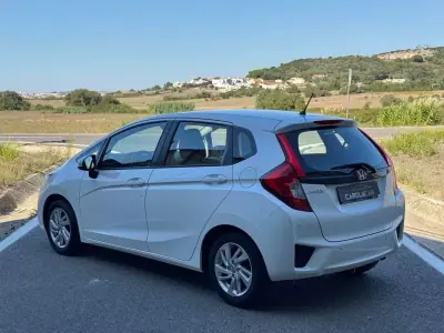 Honda Jazz 2016 - 11950 EUR, 120000 km - foto 3 de 21