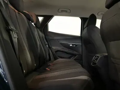 Peugeot 3008 2021 - 21500 EUR, 38000 km - AUTO.MOTO.pt - 38000km - foto 14 de 29