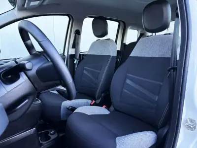 Fiat Panda 2022 - 11900 EUR, 42000 km - AUTO.MOTO.pt - 42000km - foto 9 de 26
