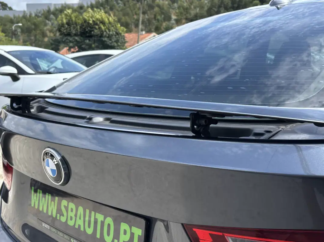 BMW 318 Gran Turismo 2014 - 11990 EUR, 280000 km - 280000km - foto 12 de 26