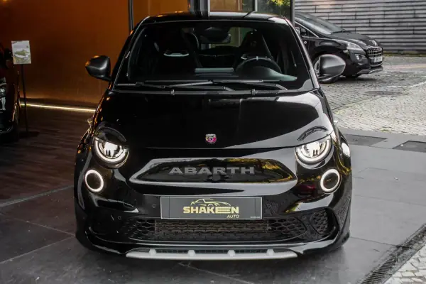 Abarth 500e 2024 - 29450 EUR, 11076 km - AUTO.MOTO.pt - 11076km - foto 7 de 43