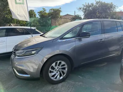 Renault Espace 2016 - 13890 EUR, 200000 km - 200000km - foto 6 de 6