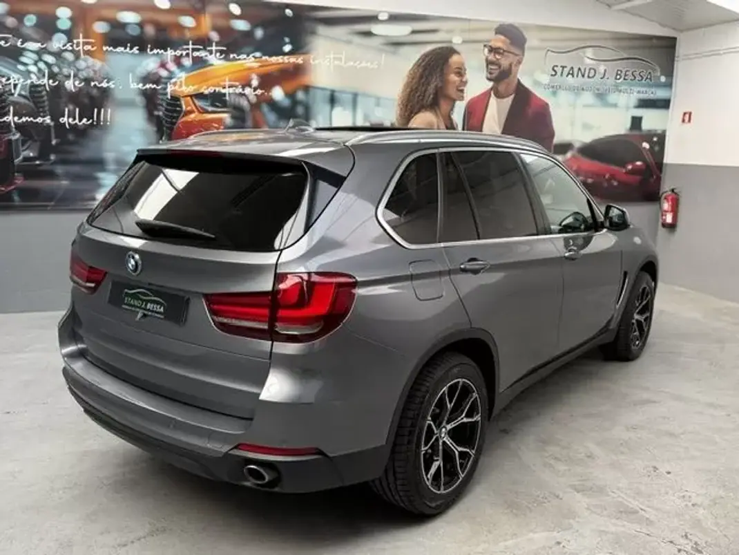 BMW X5 2015 - 25750 EUR, 162000 km - 162000km - foto 3 de 15