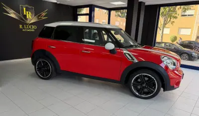 MINI Countryman 2011 — foto 4 de 15