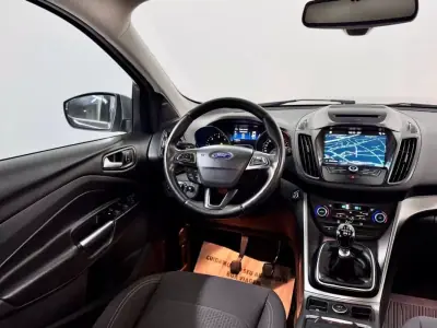 Ford Kuga 2017 - 11750 EUR, 111000 km - 111000km - foto 28 de 55