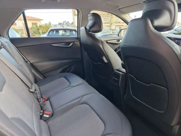Kia Niro EV 2024 - 33500 EUR, 1700 km - AUTO.MOTO.pt - 1700km - foto 35 de 48