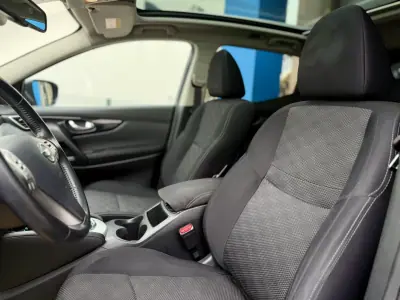 Nissan Qashqai 2016 - 15950 EUR, 76000 km - AUTO.MOTO.pt - 76000km - foto 13 de 26