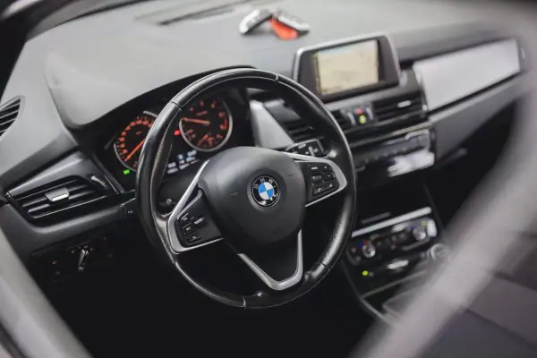 BMW 216 Active Tourer 2015 - 12750 EUR, 196513 km - AUTO.MOTO.pt - 196513km - foto 5 de 43