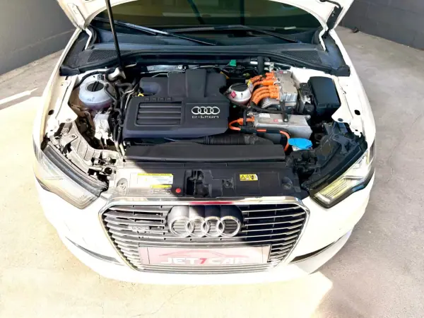 Audi A3 Sportback 2015 - 17950 EUR, 138811 km - 138811km - foto 40 de 40