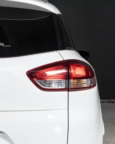 Renault Clio 2019 - 10450 EUR, 79000 km - AUTO.MOTO.pt - 79000km - foto 13 de 19