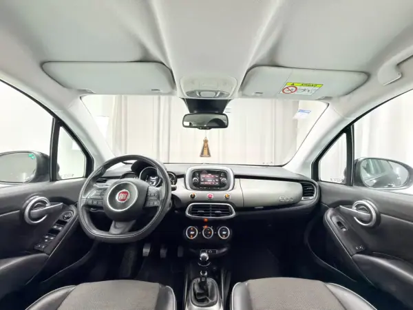 Fiat 500X 2017 - 9500 EUR, 154000 km - AUTO.MOTO.pt - 154000km - foto 10 de 21