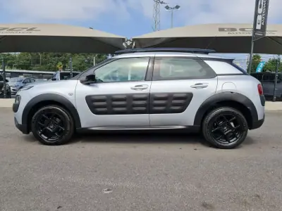 Citroën C4 Cactus 2016 - 11990 EUR, 108000 km - AUTO.MOTO.pt - 108000km - foto 8 de 29