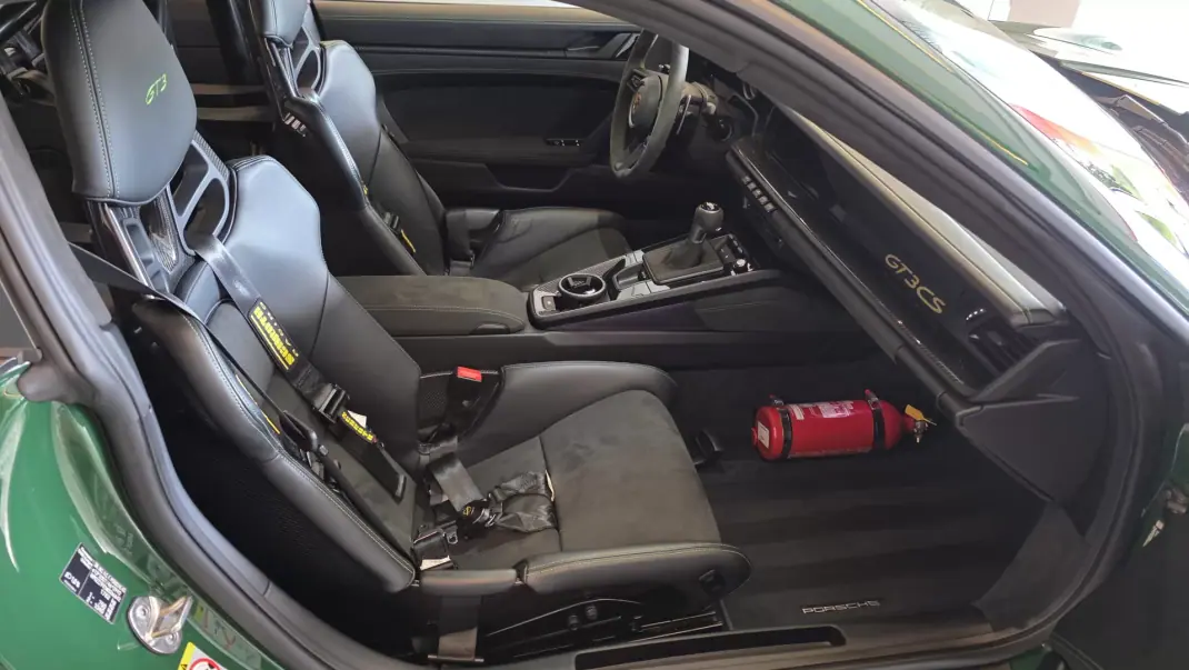 Porsche 992 2021 - 235000 EUR, 15666 km - AUTO.MOTO.pt - 15666km - foto 54 de 61