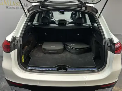 Mercedes-Benz GLC 300 2024 - 66500 EUR, 12000 km - AUTO.MOTO.pt - 12000km - foto 16 de 45