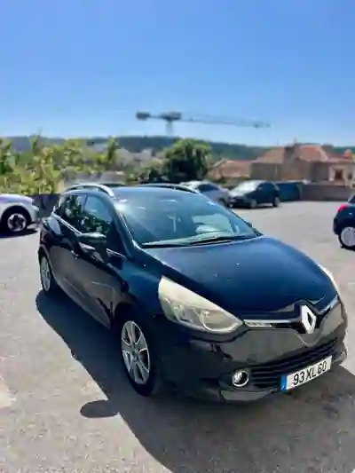 Renault Clio 2015 - 8700 EUR, 163000 km - AUTO.MOTO.pt - 163000km - foto 1 de 9