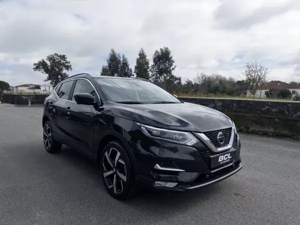Nissan Qashqai 2019 - 18990 EUR, 106000 km - AUTO.MOTO.pt - 106000km - foto 9 de 41