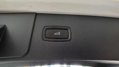 Porsche Cayenne 2022 - 120000 EUR, 42421 km - AUTO.MOTO.pt - 42421km - foto 26 de 27