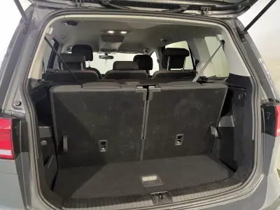 Volkswagen Touran 2021 - 19500 EUR, 171000 km - 171000km - foto 4 de 39
