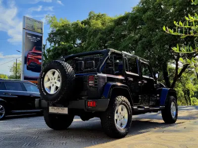 Jeep Wrangler Unlimited 2010 - 39000 EUR, 169000 km - AUTO.MOTO.pt - 169000km - foto 15 de 26