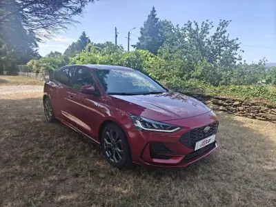 Ford Focus 2023 - 17750 EUR, 76000 km - AUTO.MOTO.pt - 76000km - foto 23 de 39