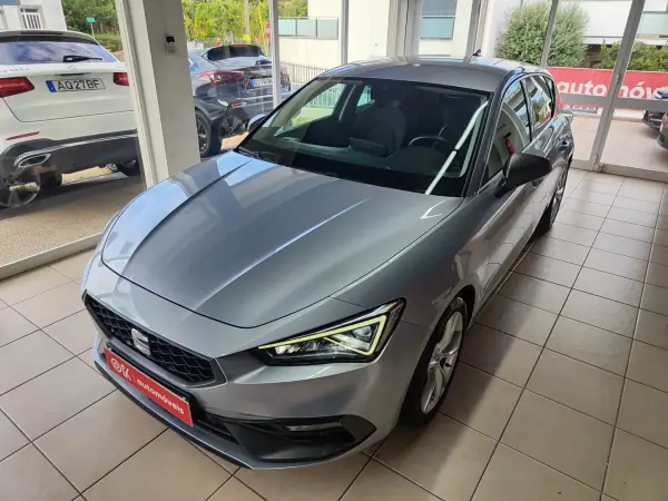 SEAT Leon 2022 - 24500 EUR, 72000 km - AUTO.MOTO.pt - 72000km - foto 6 de 15