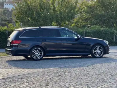 Mercedes-Benz E 250 2014 - 17999 EUR, 250000 km - AUTO.MOTO.pt - 250000km - foto 25 de 27