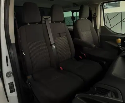 Ford TRANSIT CUSTOM 2.0 L2 H2 2.0 130 CV 2013 - 13999 EUR, 197118 km - AUTO.MOTO.pt - 197118km - foto 8 de 16