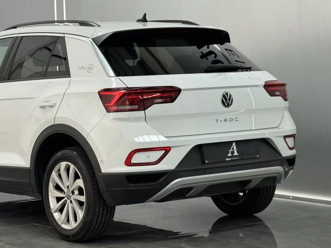 Volkswagen T-Roc 2022 - 21490 EUR, 71000 km - 71000km - foto 11 de 31