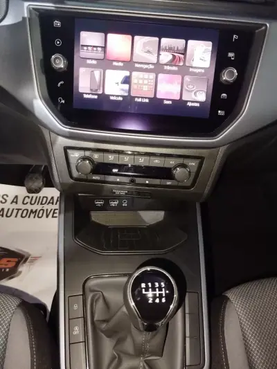 SEAT Arona 2019 - 16250 EUR, 56566 km - AUTO.MOTO.pt - 56566km - foto 8 de 16