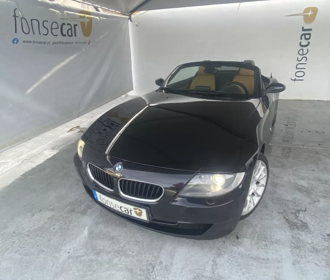 BMW Z4 2006 - 13990 EUR, 229825 km - AUTO.MOTO.pt - 229825km - foto 14 de 19