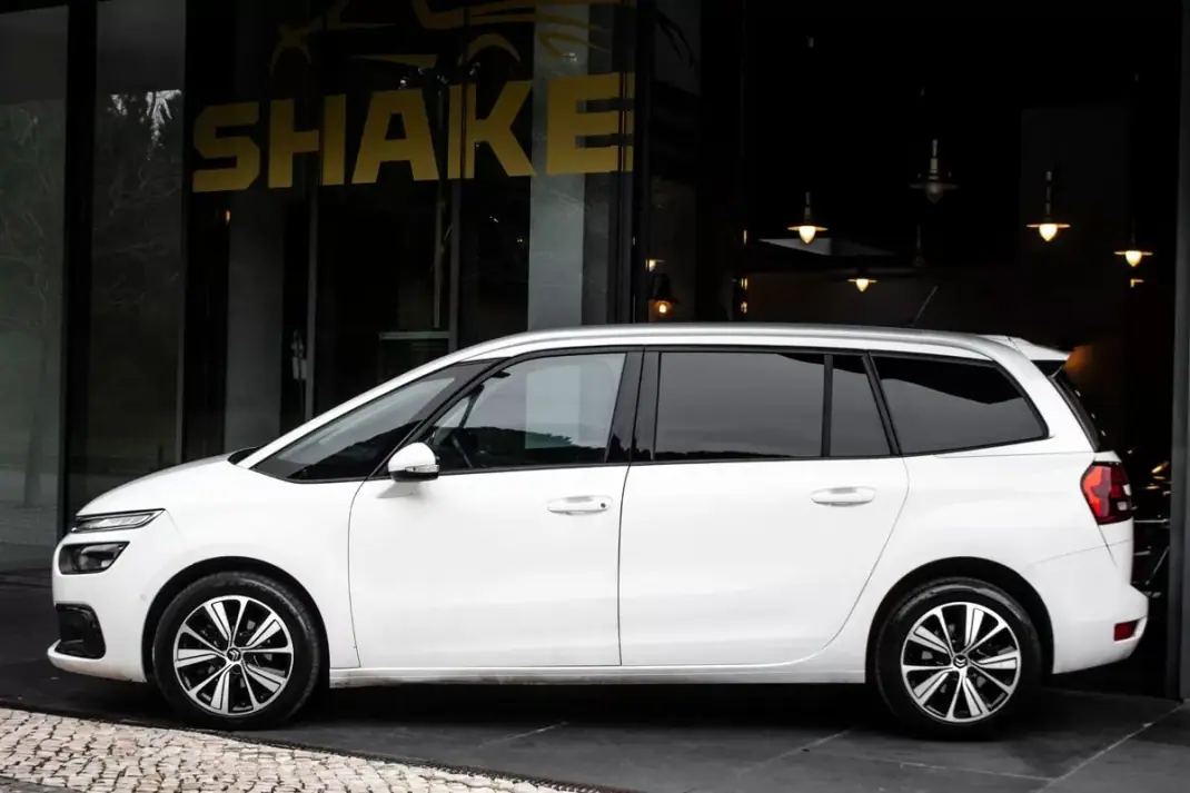 Citroën Grand C4 Spacetourer 2019 - 10750 EUR, 230819 km - AUTO.MOTO.pt - 230819km - foto 2 de 38