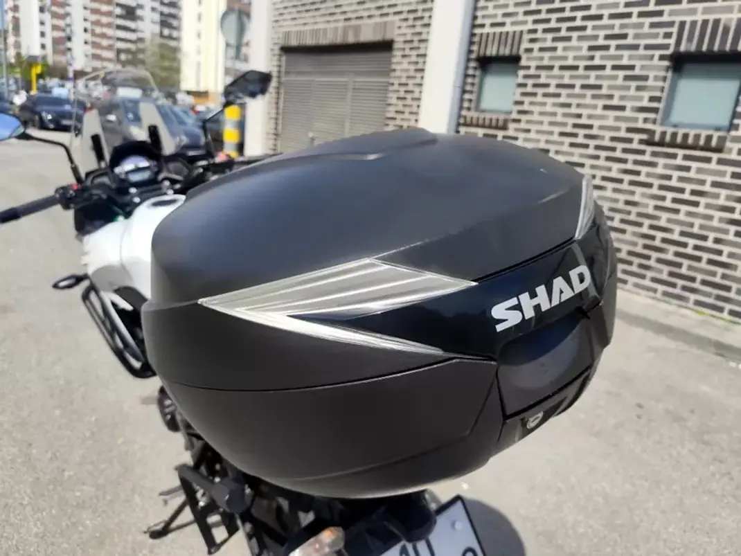 Kawasaki Versys 2019 - 5980 EUR, 70000 km - AUTO.MOTO.pt - 70000km - foto 24 de 24
