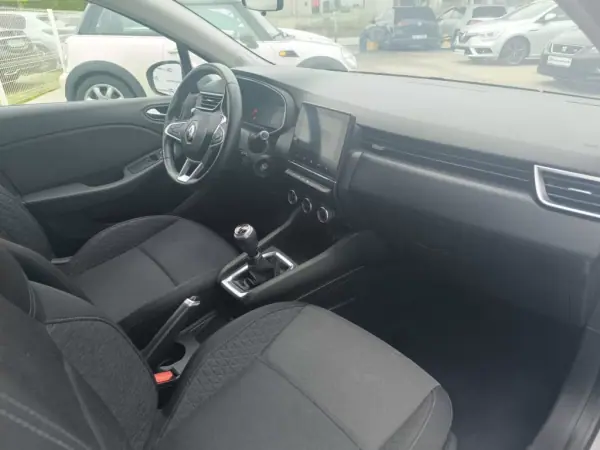 Renault Clio 2020 - 13990 EUR, 94621 km - AUTO.MOTO.pt - 94621km - foto 13 de 16